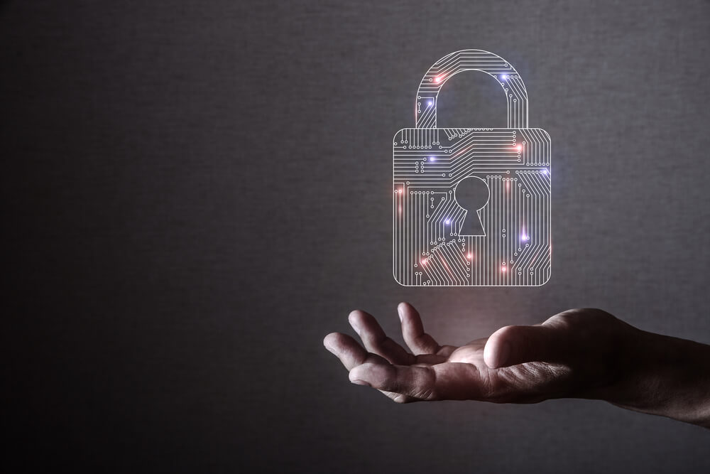 shutterstock_611298710 hovering lock Bridewell security