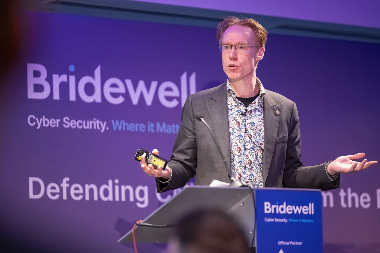 Jules Speaking at the CNI Summit Jules Speaking at the CNI Summit